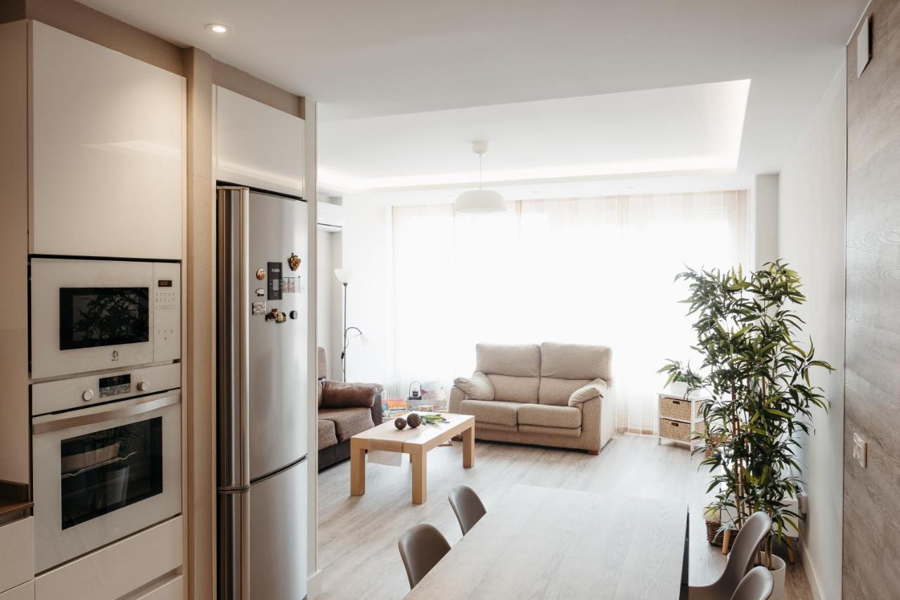Duplex En La Gran Via Apartment Logrono Exterior photo